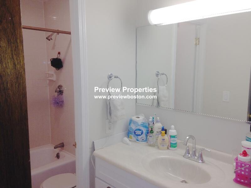 57 Westland Ave, Fenway