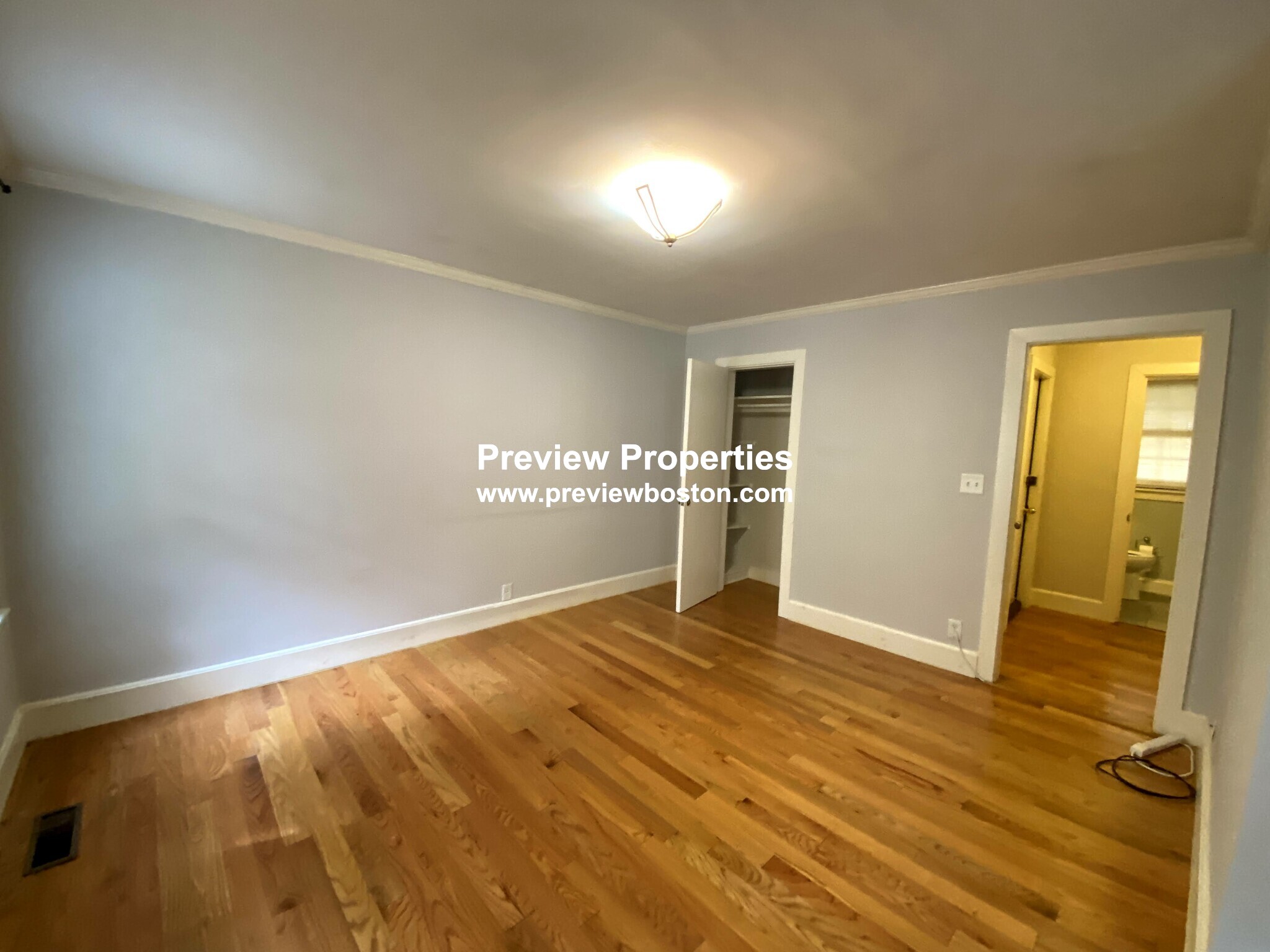 2 Braemore Rd, Brighton