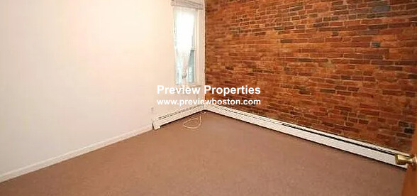 62 South St, Jamaica Plain