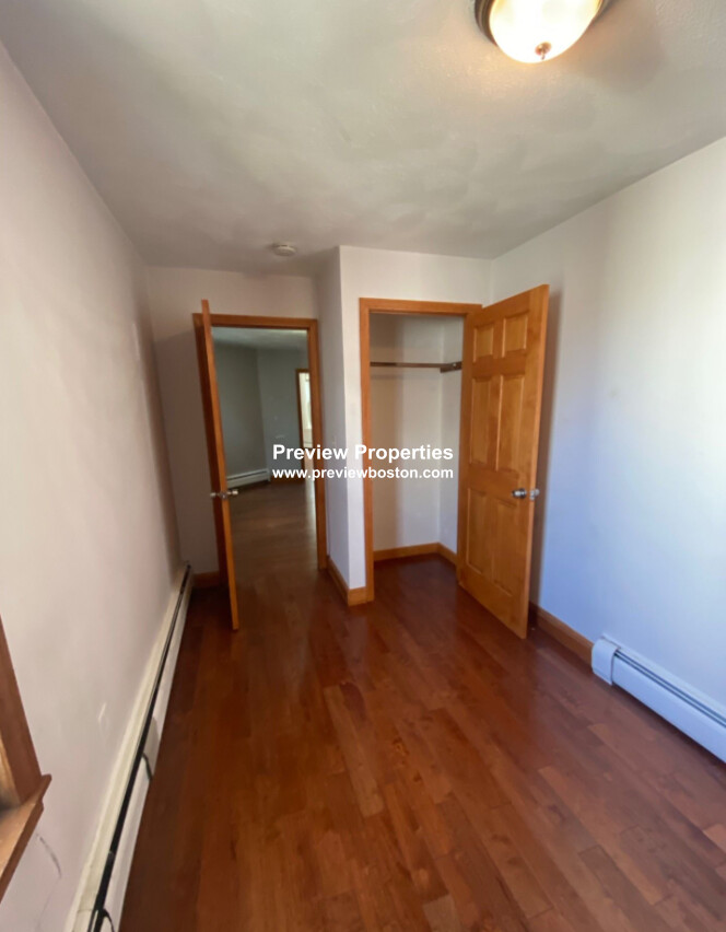 224 Chelsea St, East Boston