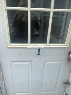 185 Thomas Burgin Pkwy., Quincy, MA - 2,100 USD/ month