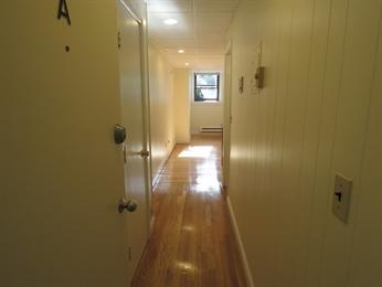 868 Beacon St, Fenway