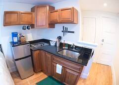 302 Newbury St, Back Bay