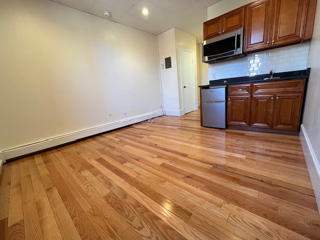 868 Beacon St, Fenway