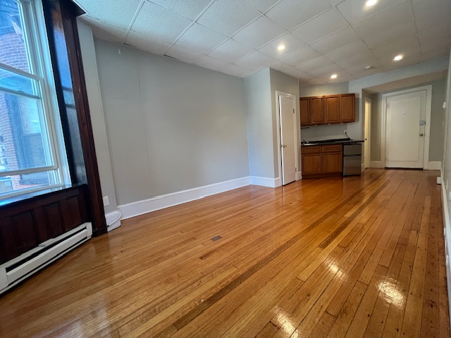 868 Beacon St, Fenway