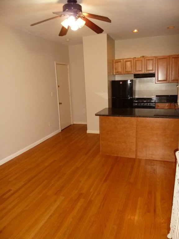 40 Saint Botolph St, Back Bay