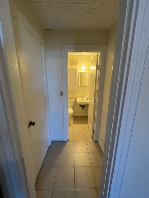 868 Beacon St, Fenway