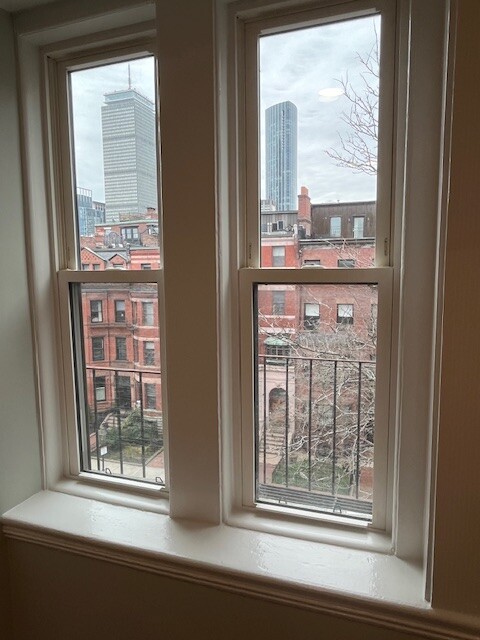 399 Marlborough St, Back Bay