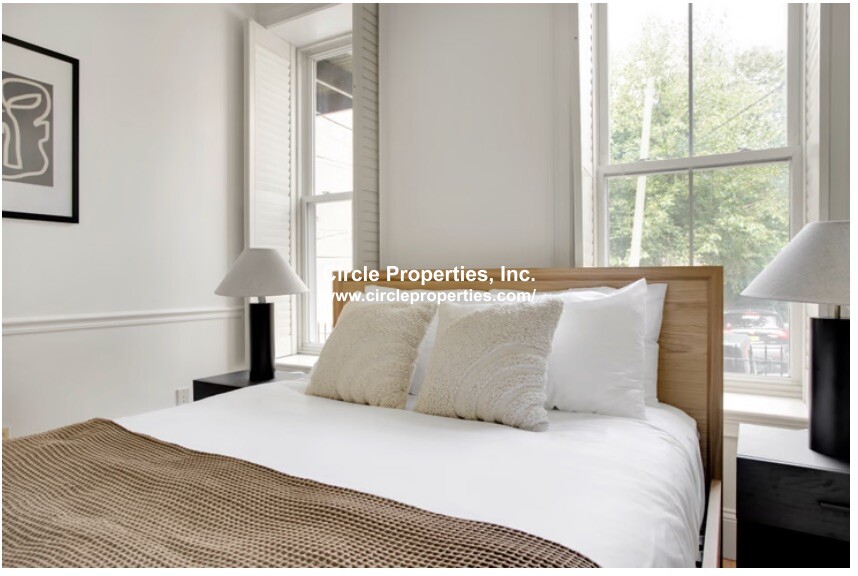 1611 Tremont St, Mission Hill