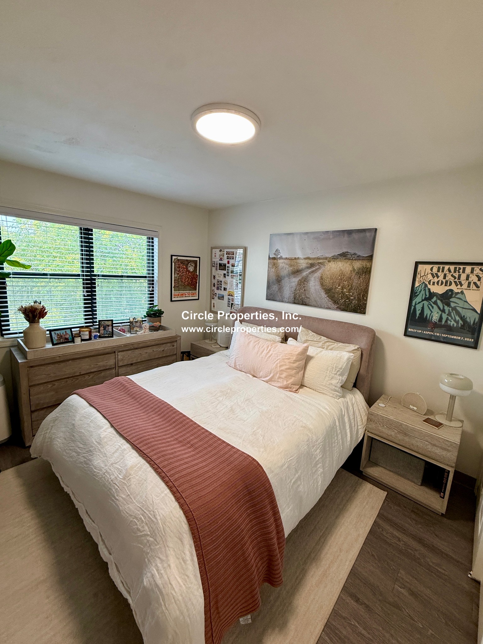 Photos of apartment on Darling St.,Boston MA 02120