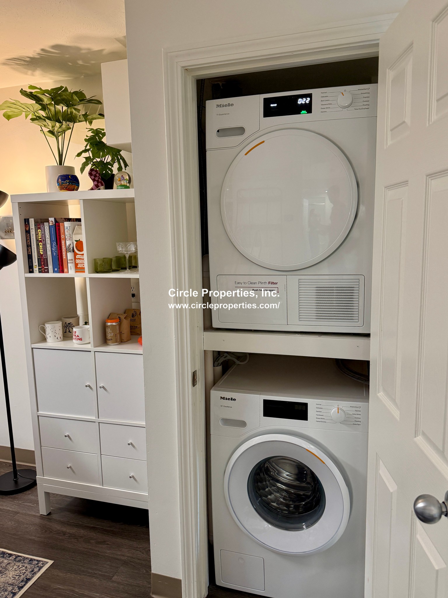 Photos of apartment on Darling St.,Boston MA 02120