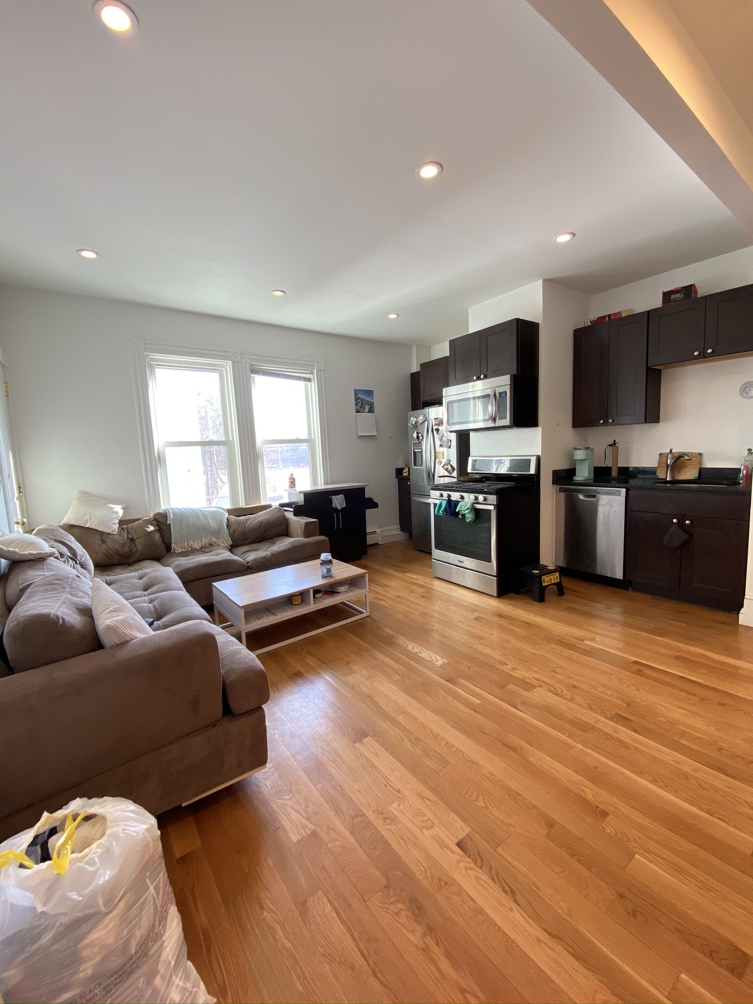 322 5 Western Ave, Cambridgeport