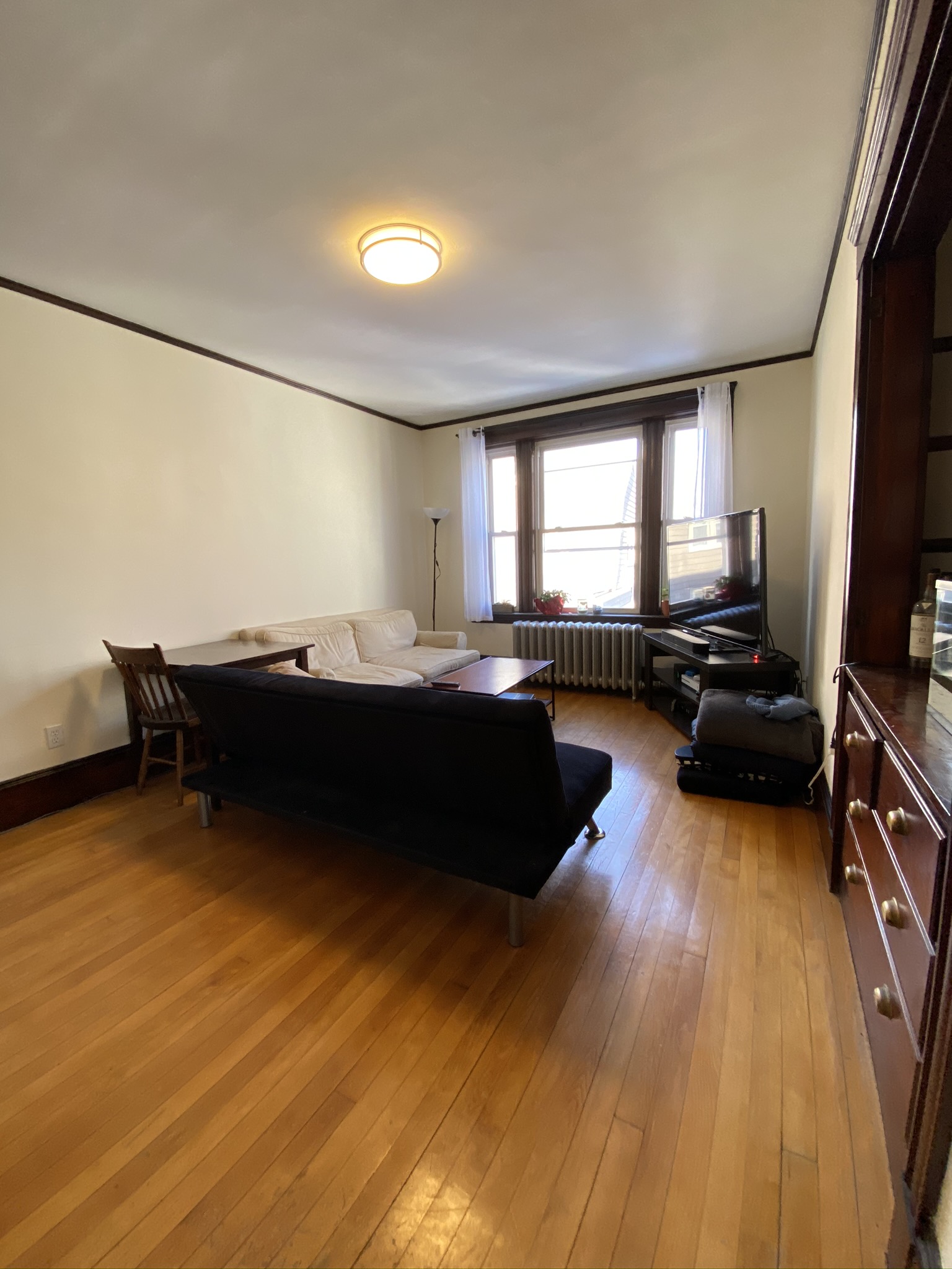 3 bed, 2 bath apartment for rent at 11 Fairfield St Unit 3L, North Cambridge — photo 5 of 21