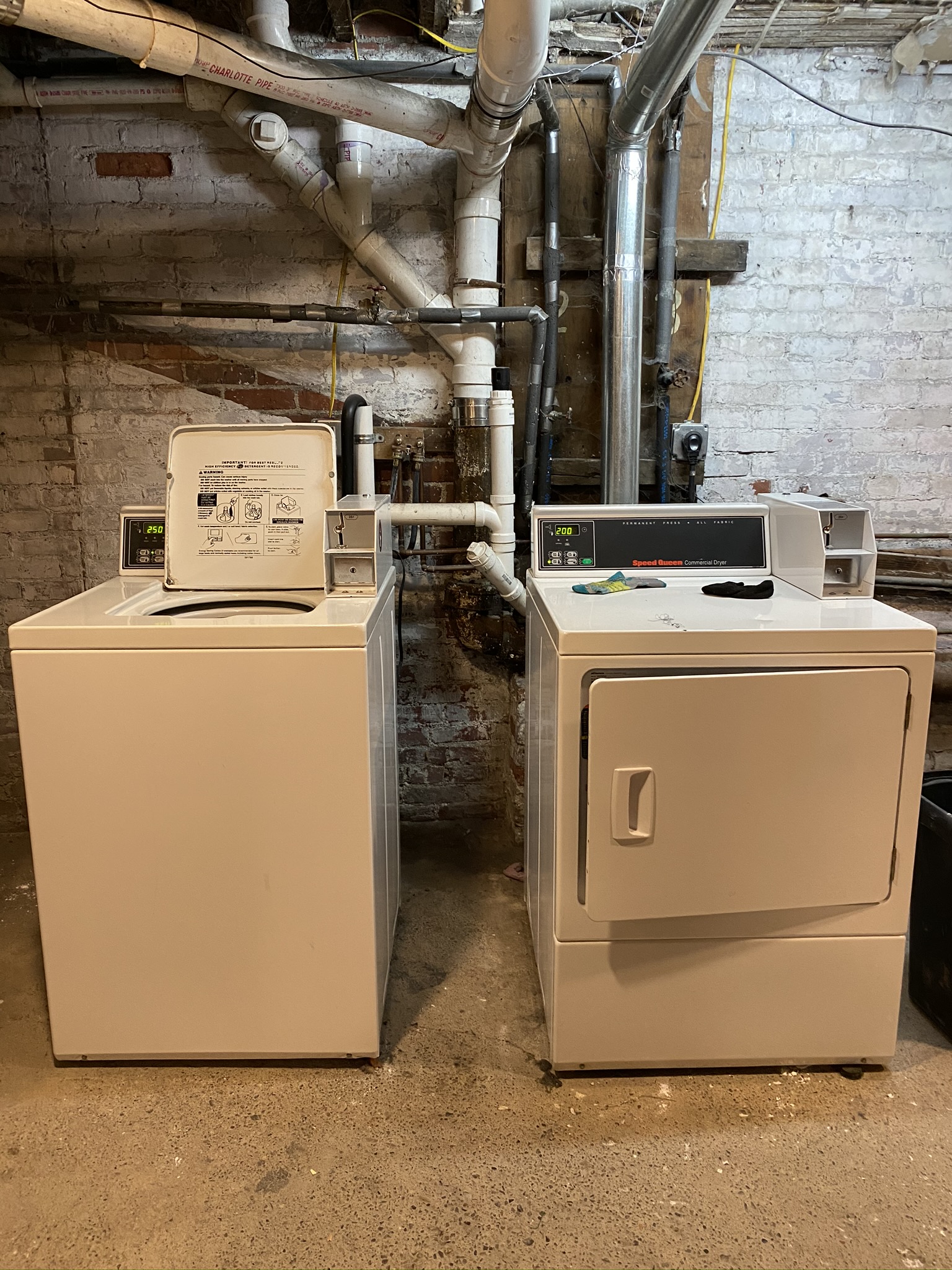 108 Hyde Park Ave, Jamaica Plain