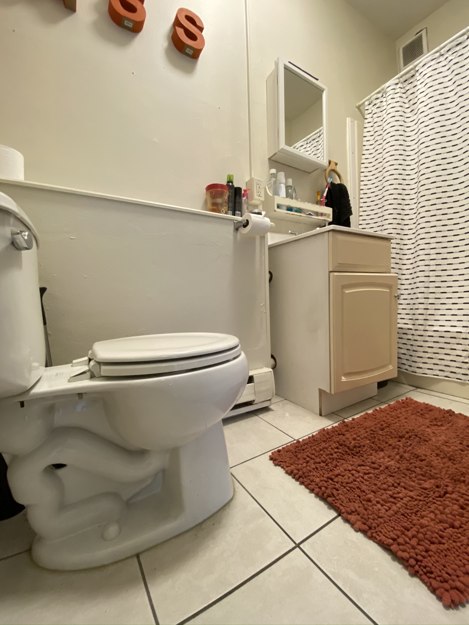 108 Hyde Park Ave, Jamaica Plain