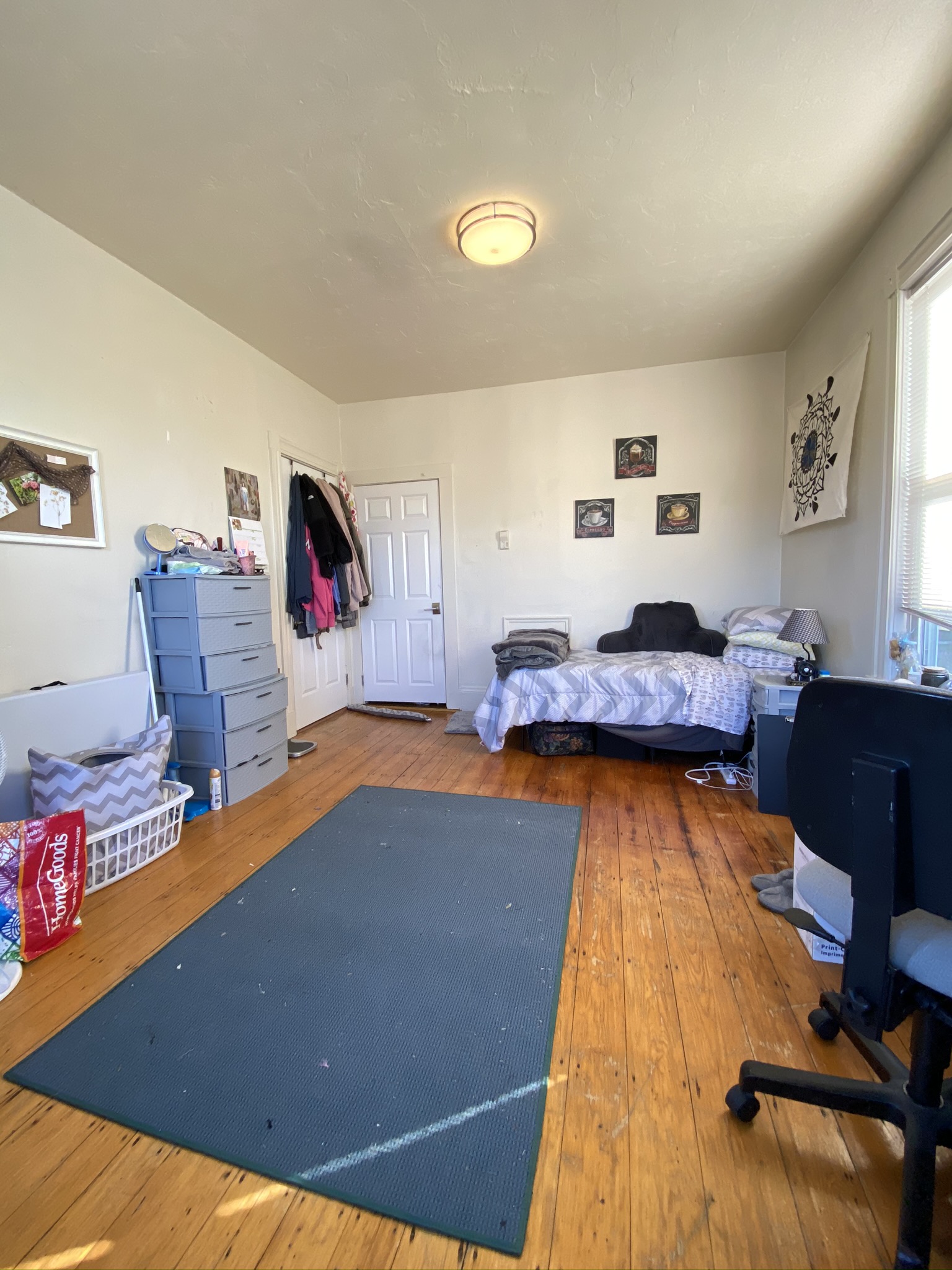 108 Hyde Park Ave, Jamaica Plain