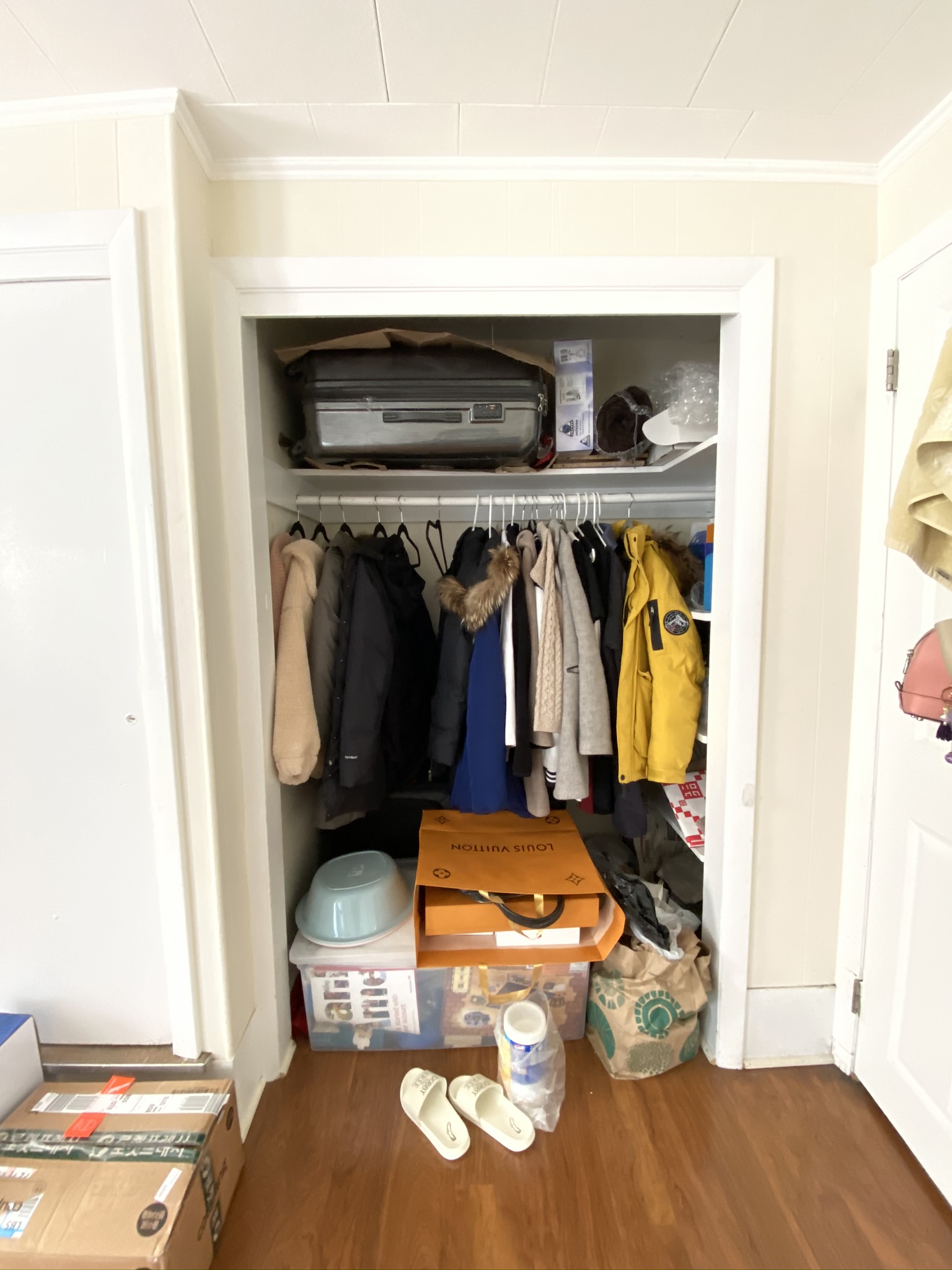 Photos of apartment on Boylston St.,Brookline MA 02446