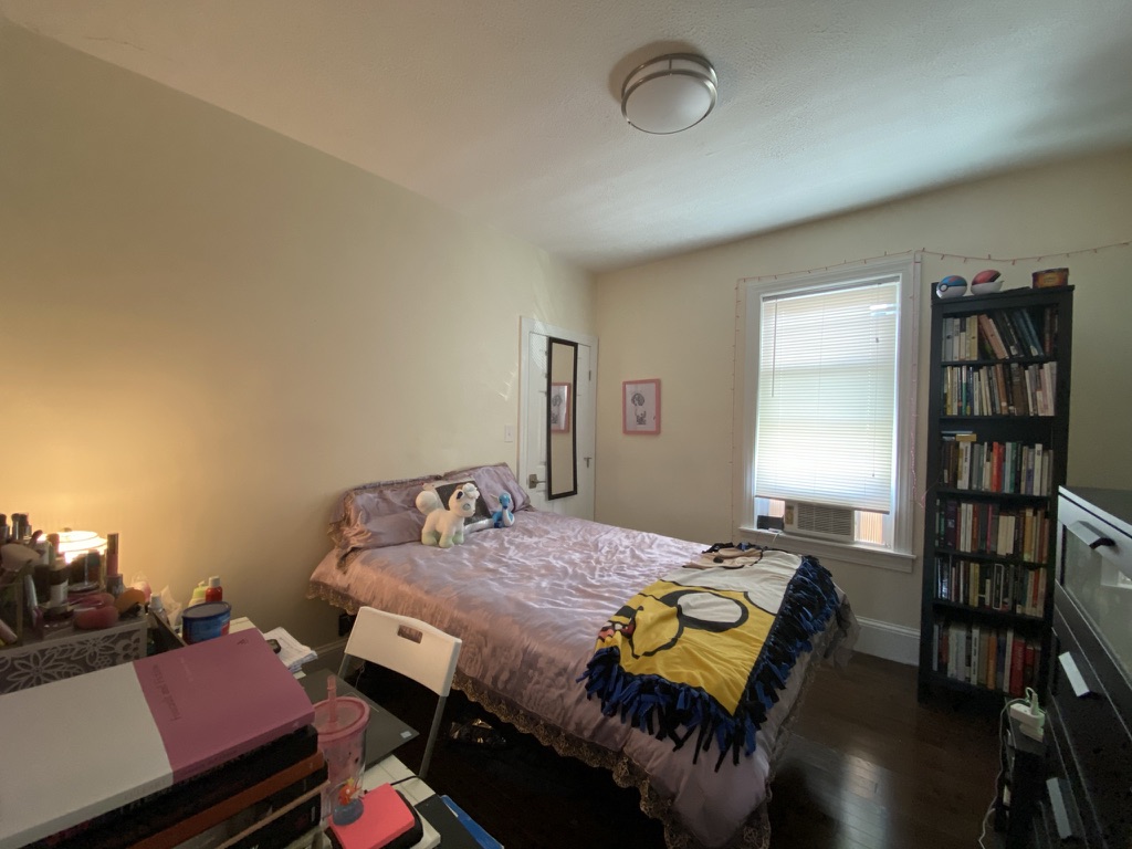 60 Woodlawn Ave, Jamaica Plain