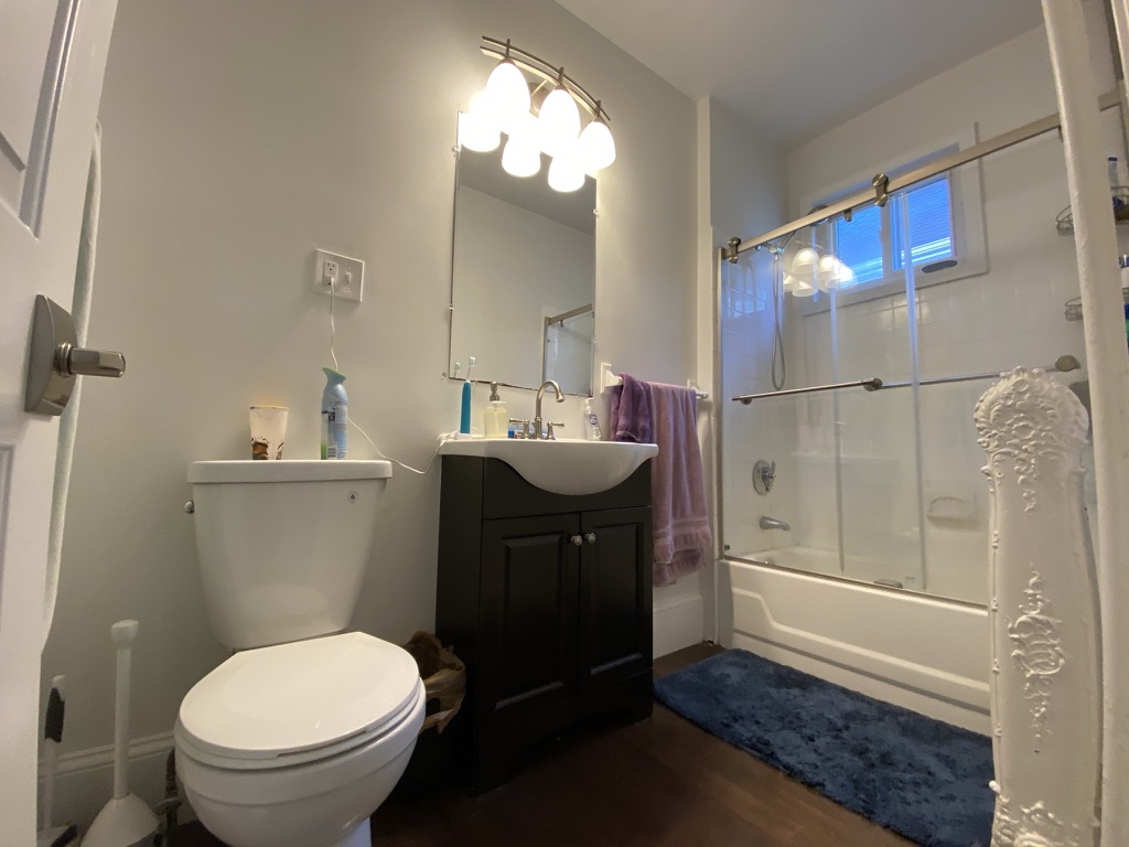 60 Woodlawn Ave, Jamaica Plain