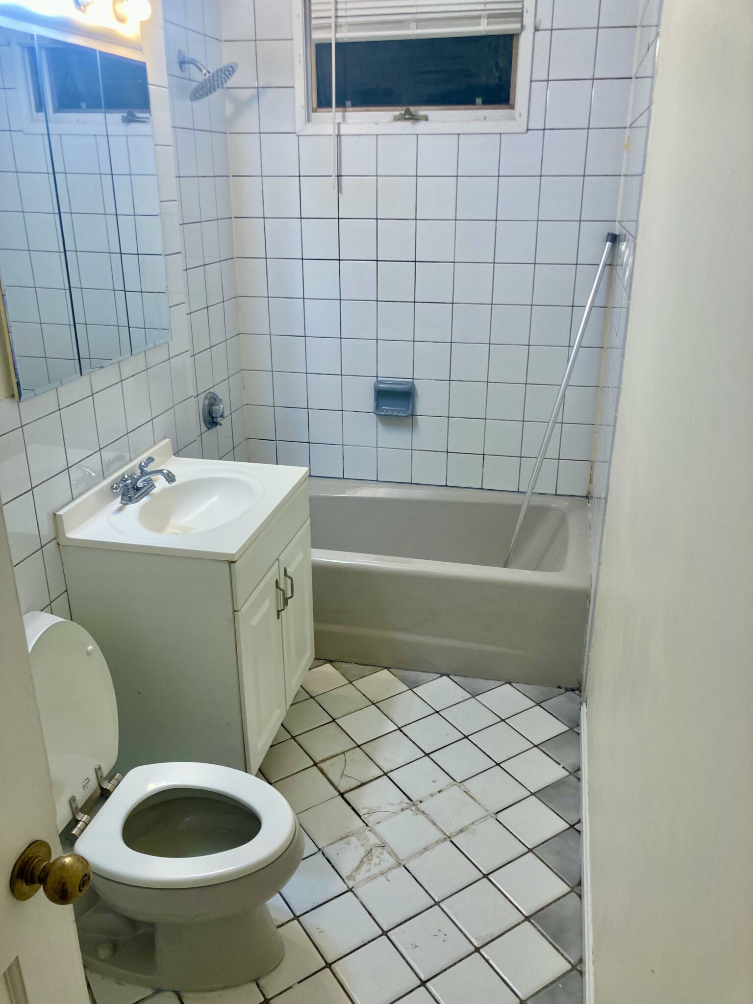 14 16 Sawyer Ter, Allston