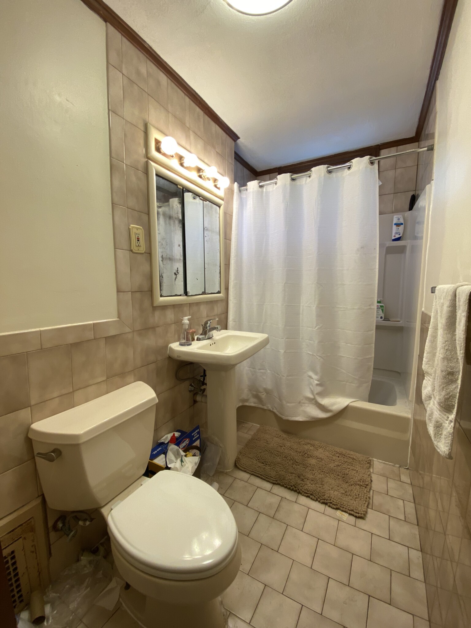 14 16 Sawyer Ter, Allston