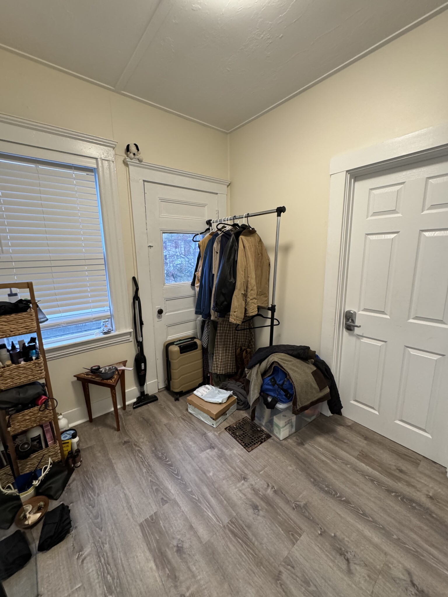 Photos of apartment on Sawyer Ter.,Boston MA 02134