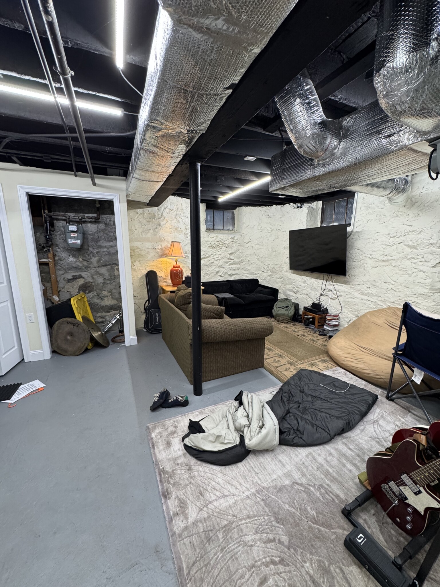 Photos of apartment on Sawyer Ter.,Boston MA 02134