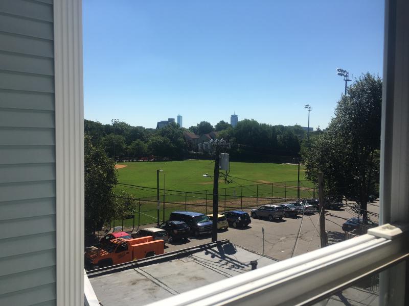 322.5 Western Ave, Cambridgeport