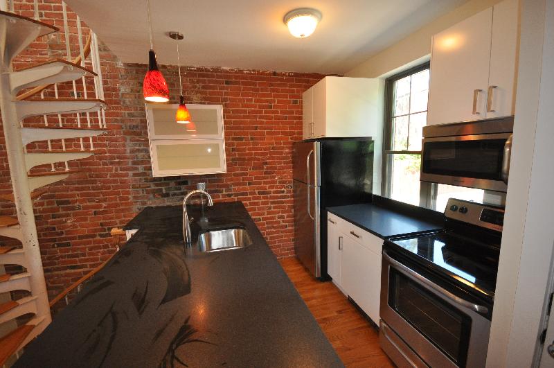 3 bed, 2 bath apartment for rent at 26 Sussex St Unit 26, South End