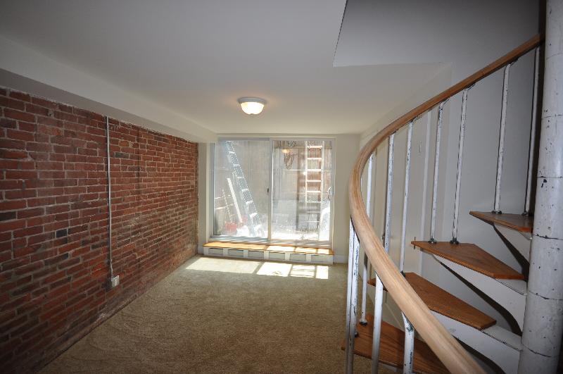 3 bed, 2 bath apartment for rent at 26 Sussex St Unit 26, South End — photo 12 of 35