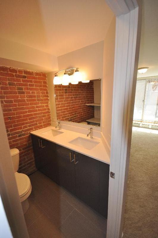3 bed, 2 bath apartment for rent at 26 Sussex St Unit 26, South End — photo 14 of 35