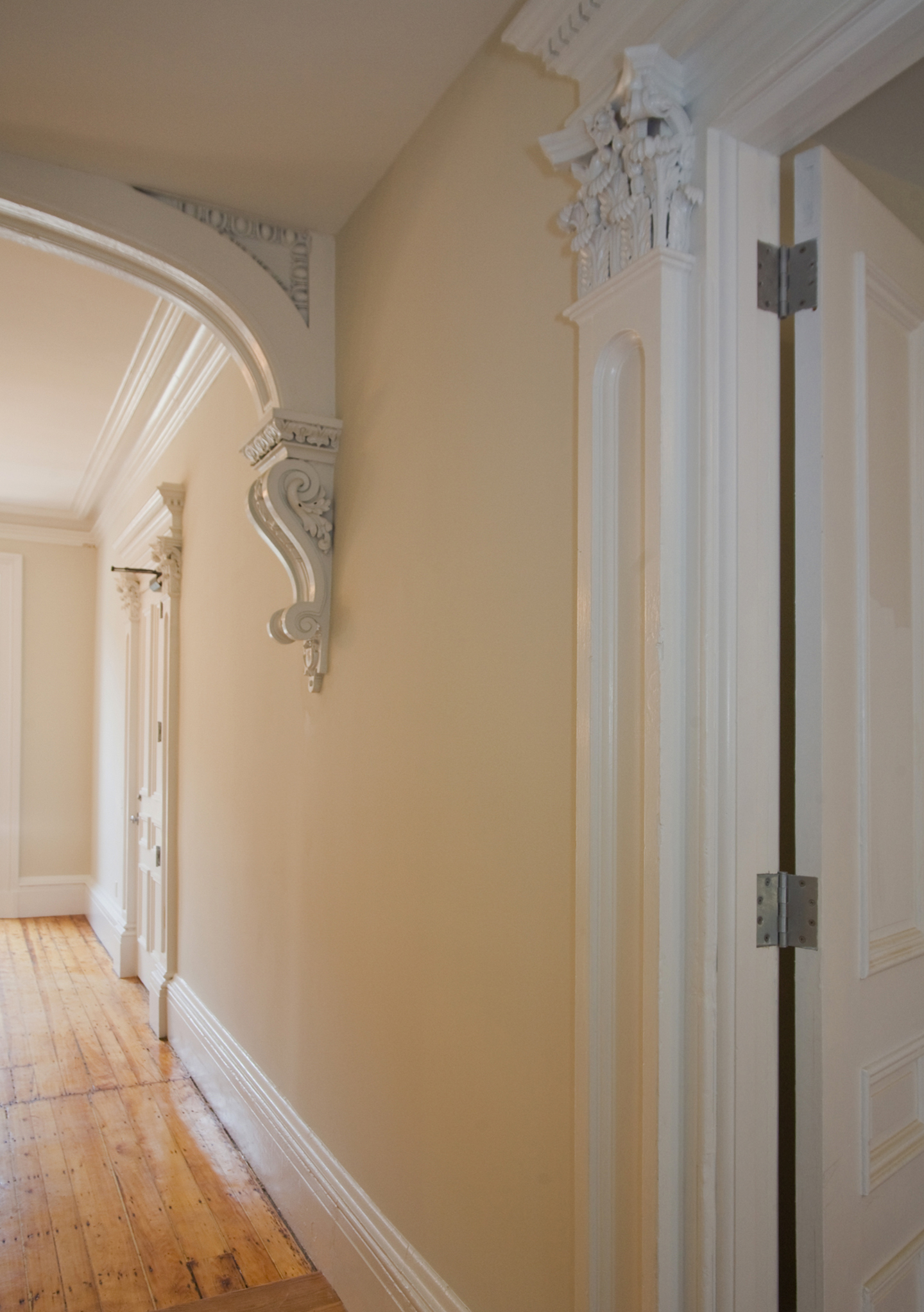 656 Massachusetts Ave, South End