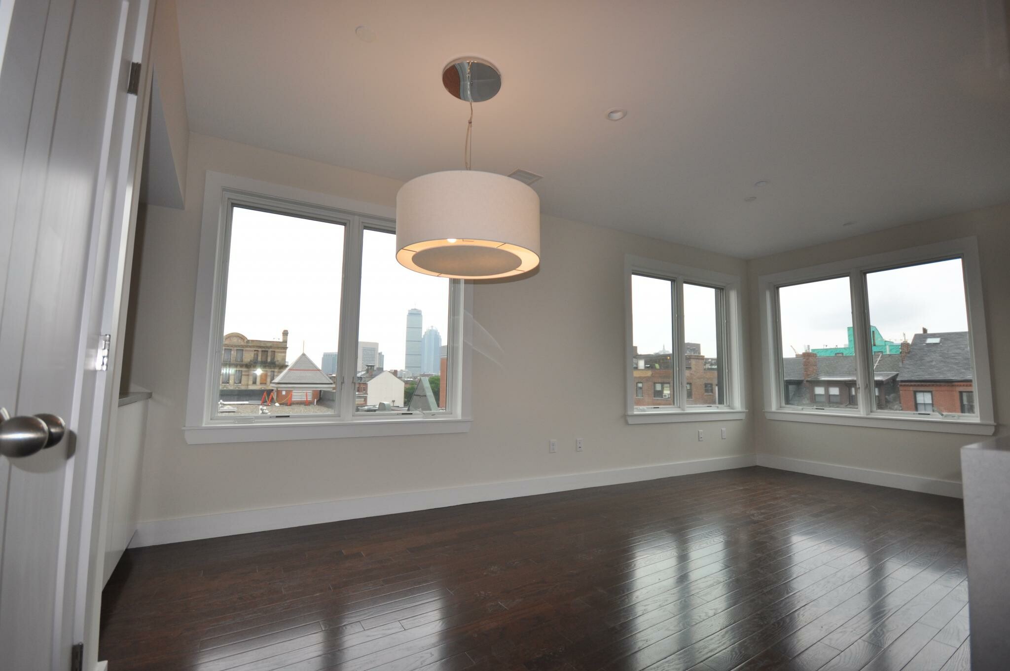 659 Massachusetts Ave, South End