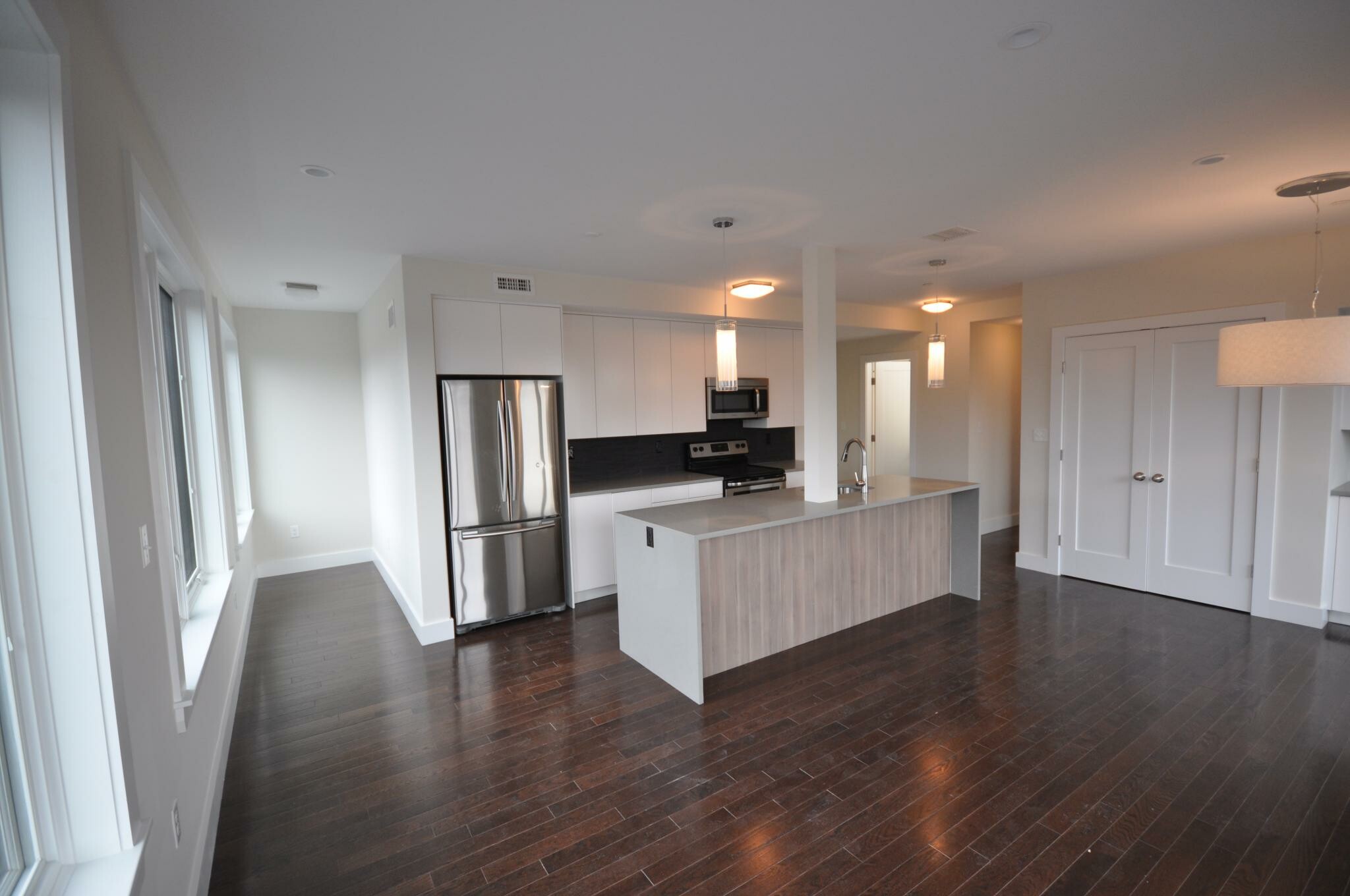 659 Massachusetts Ave, South End