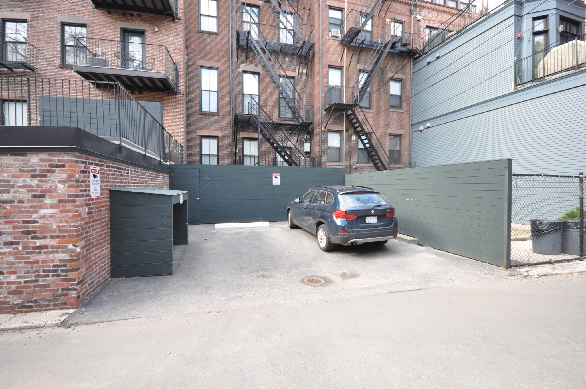 656 Massachusetts Ave, South End