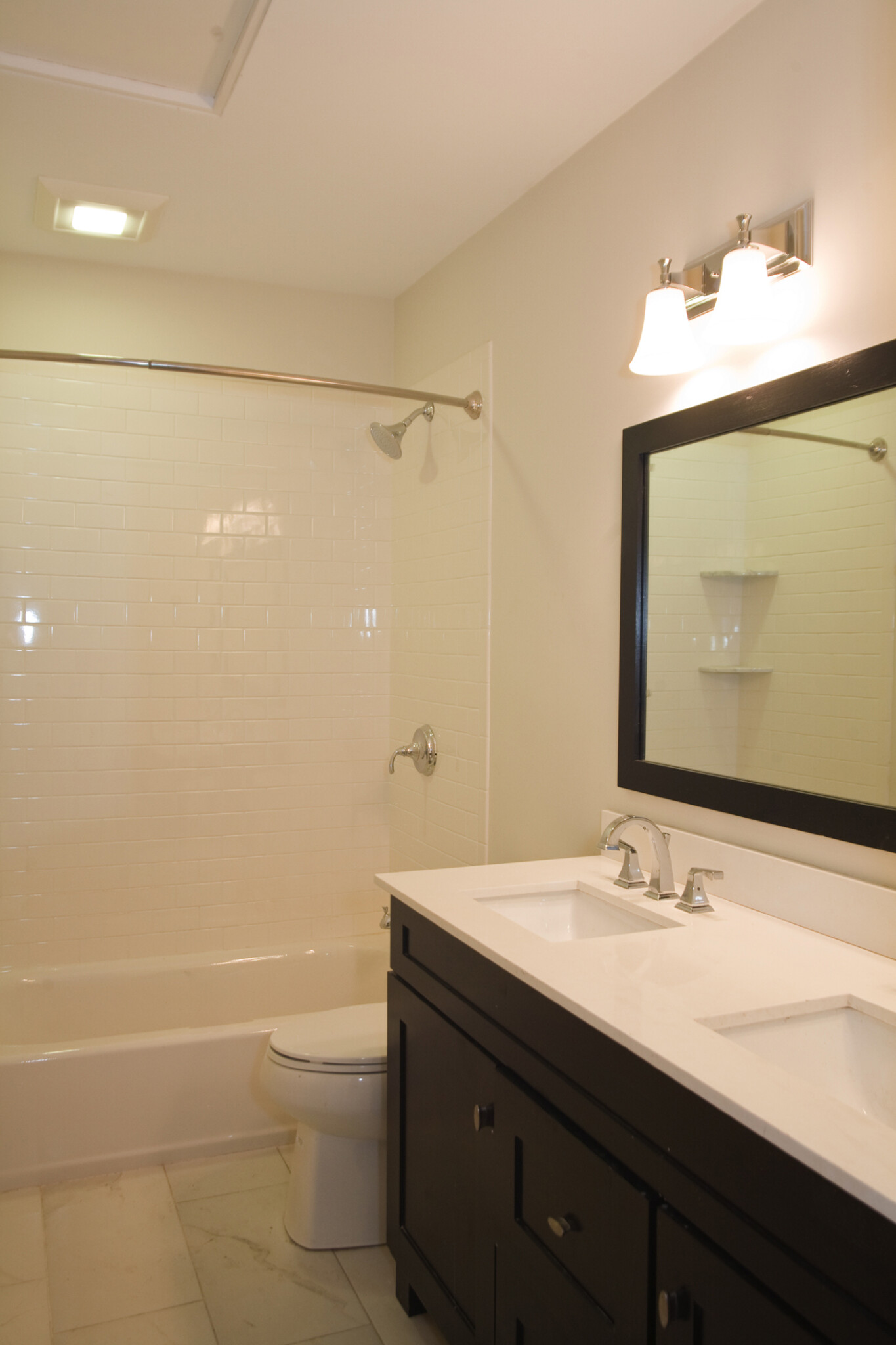 656 Massachusetts Ave, South End