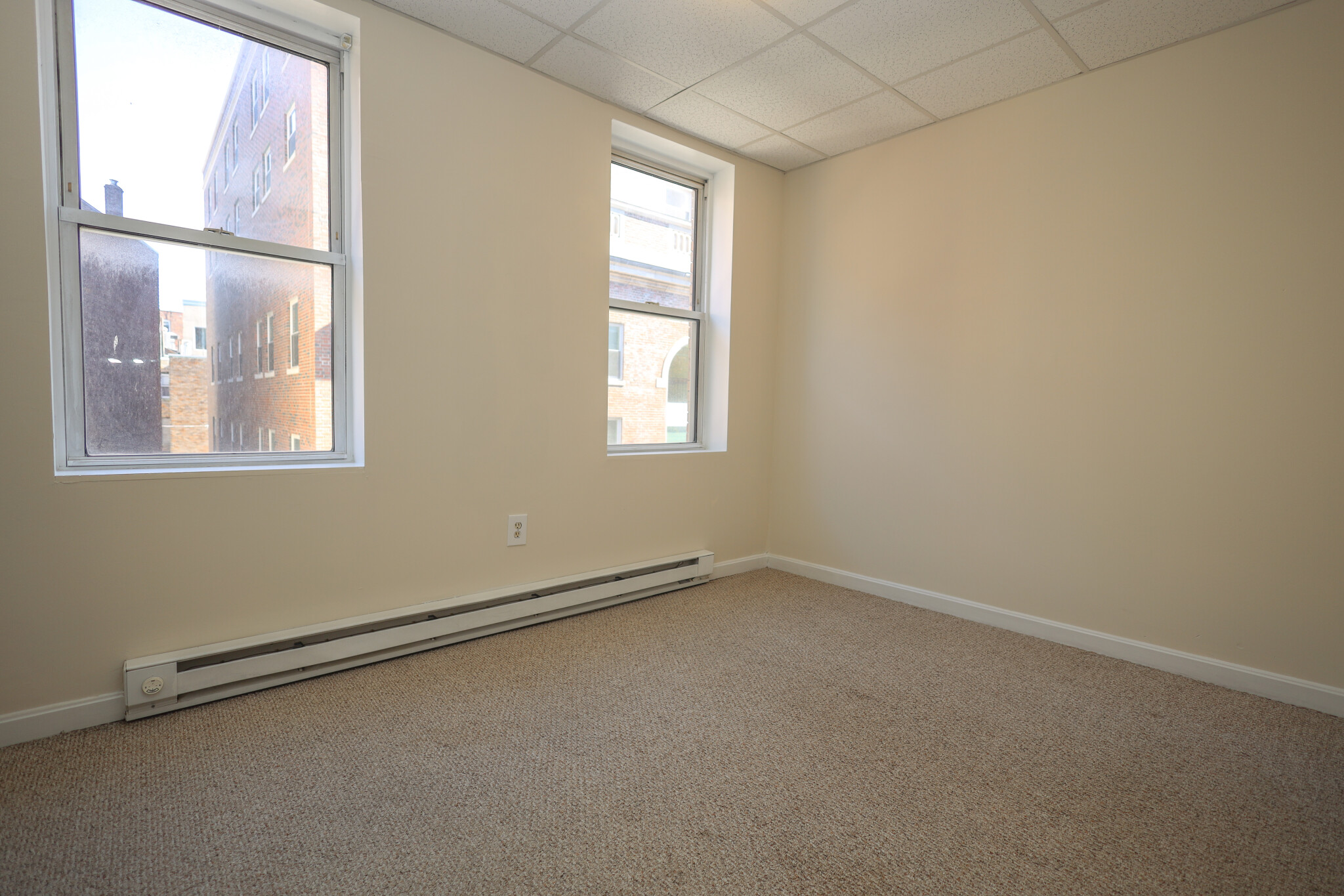 64 Margin St, North End