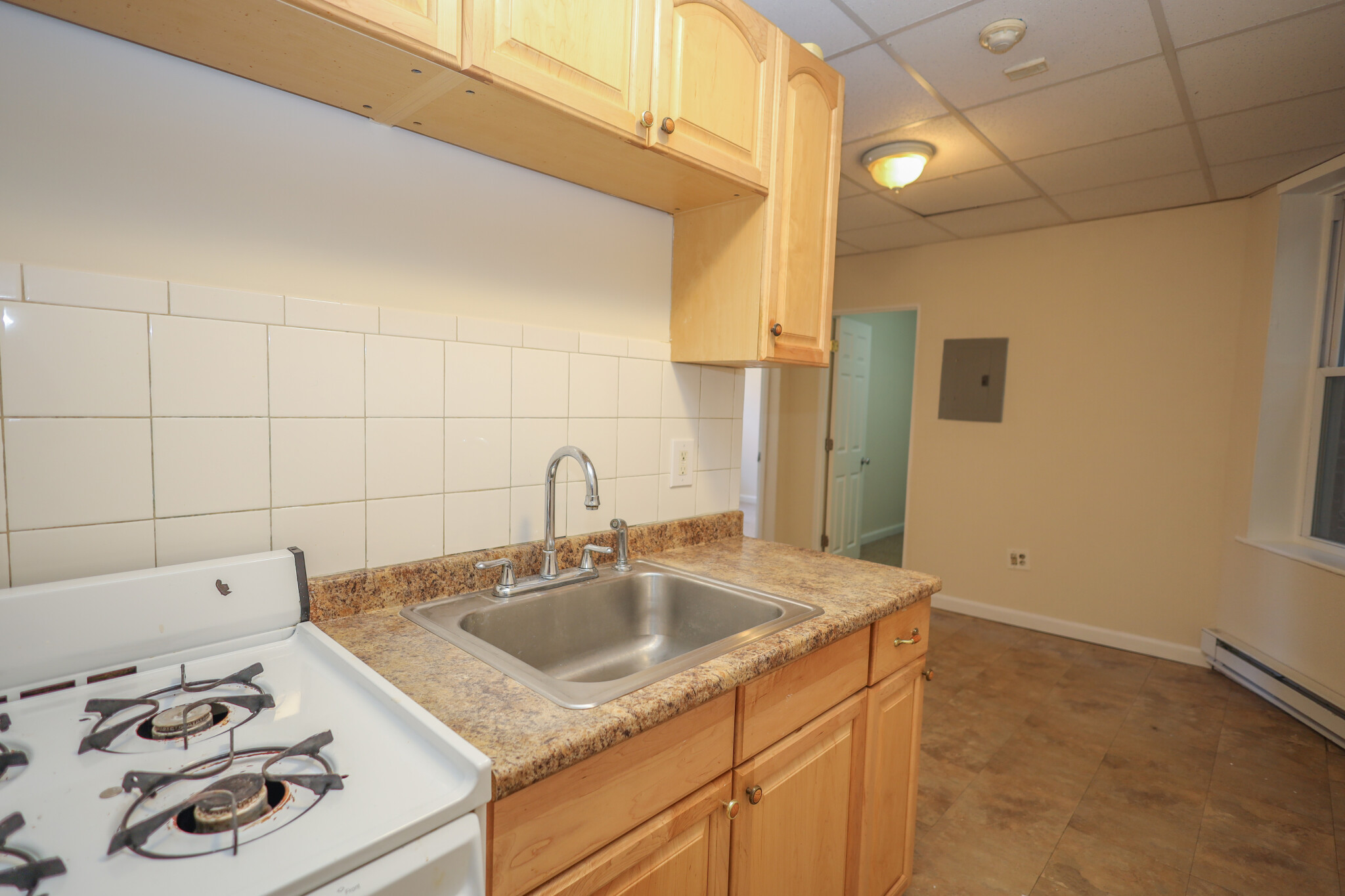 64 Margin St, North End