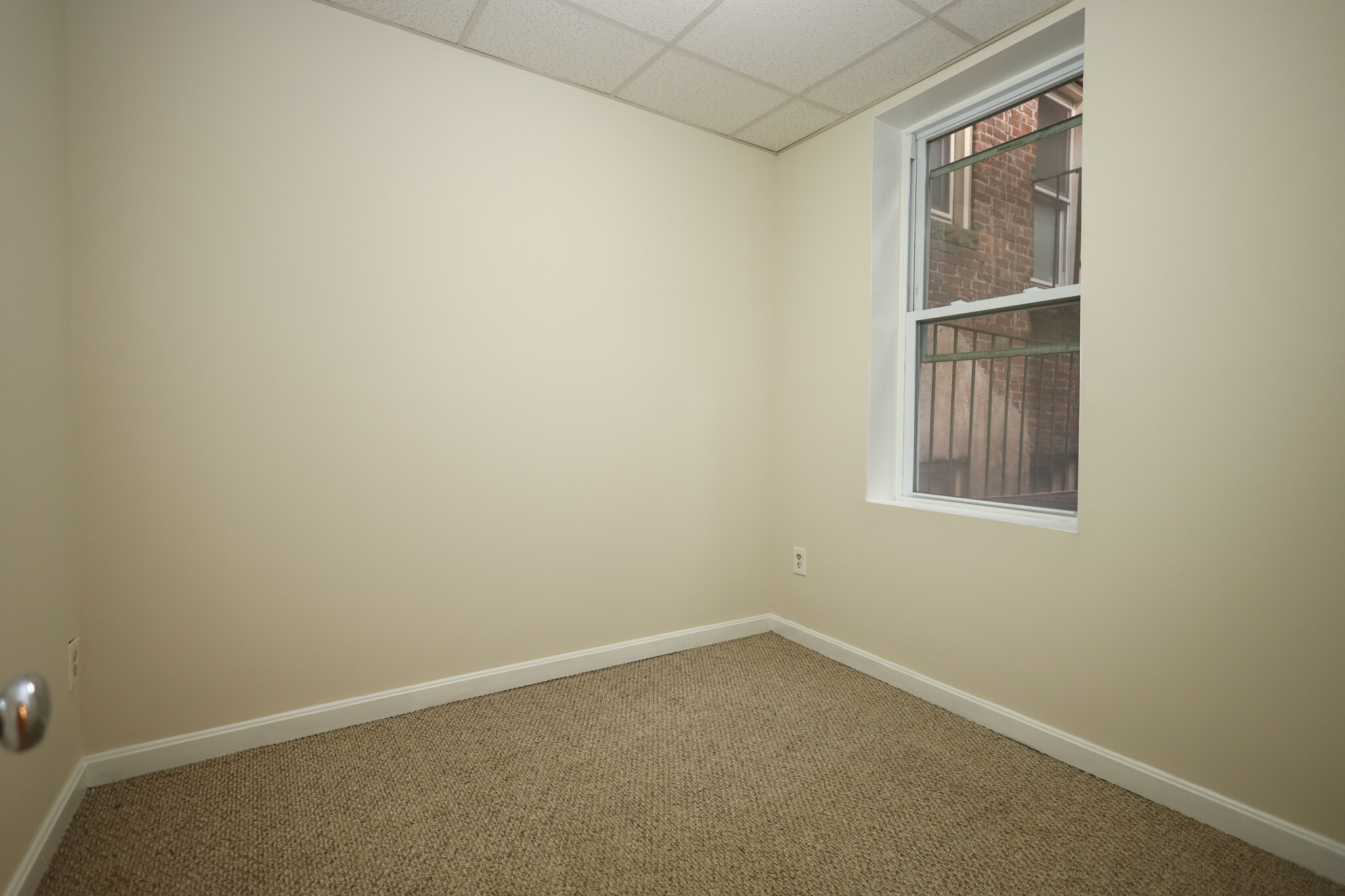 64 Margin St, North End