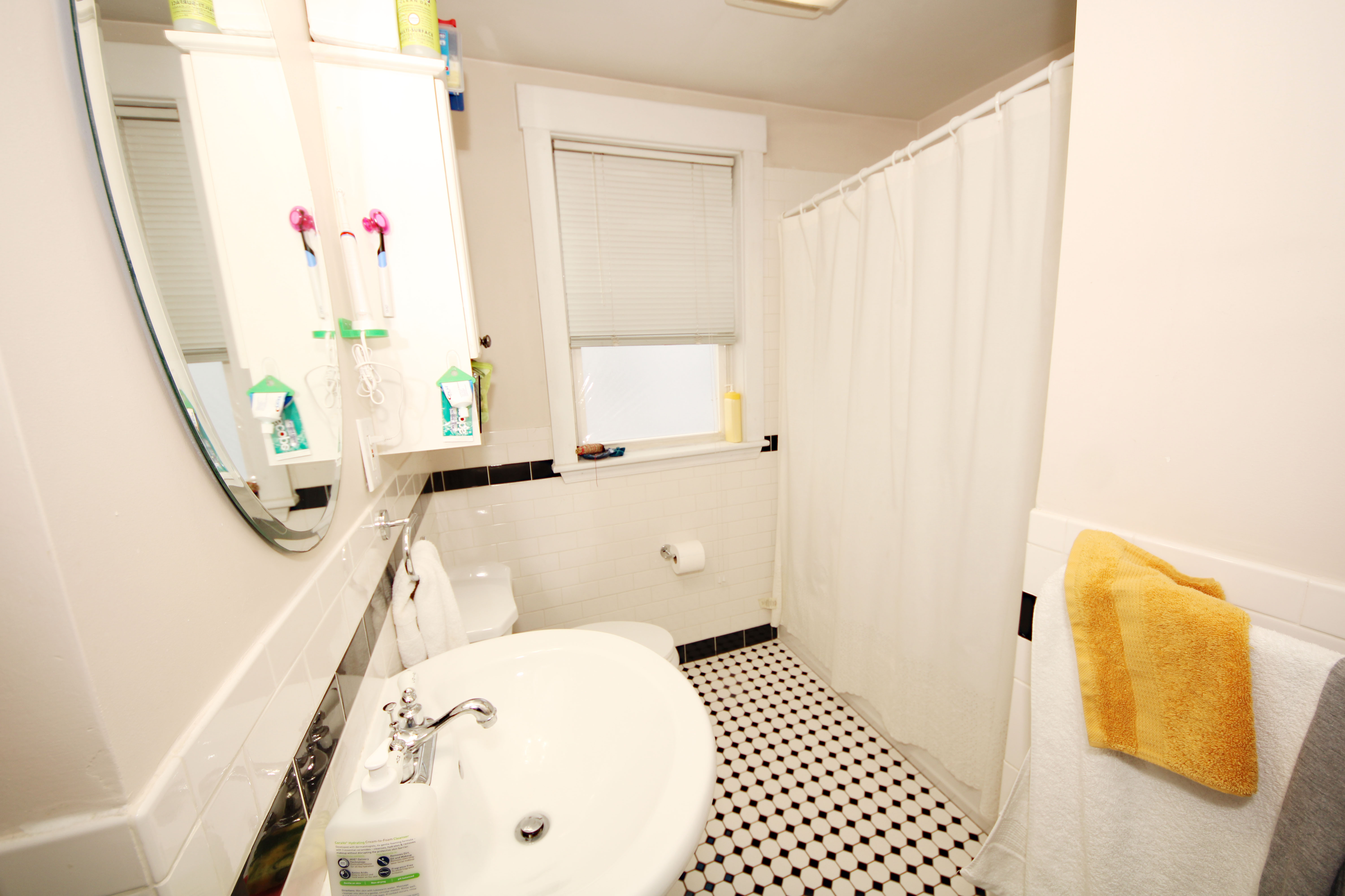 2 bed, 1 bath apartment for rent at 29 Justin Rd Unit 1, Brighton — photo 7 of 9