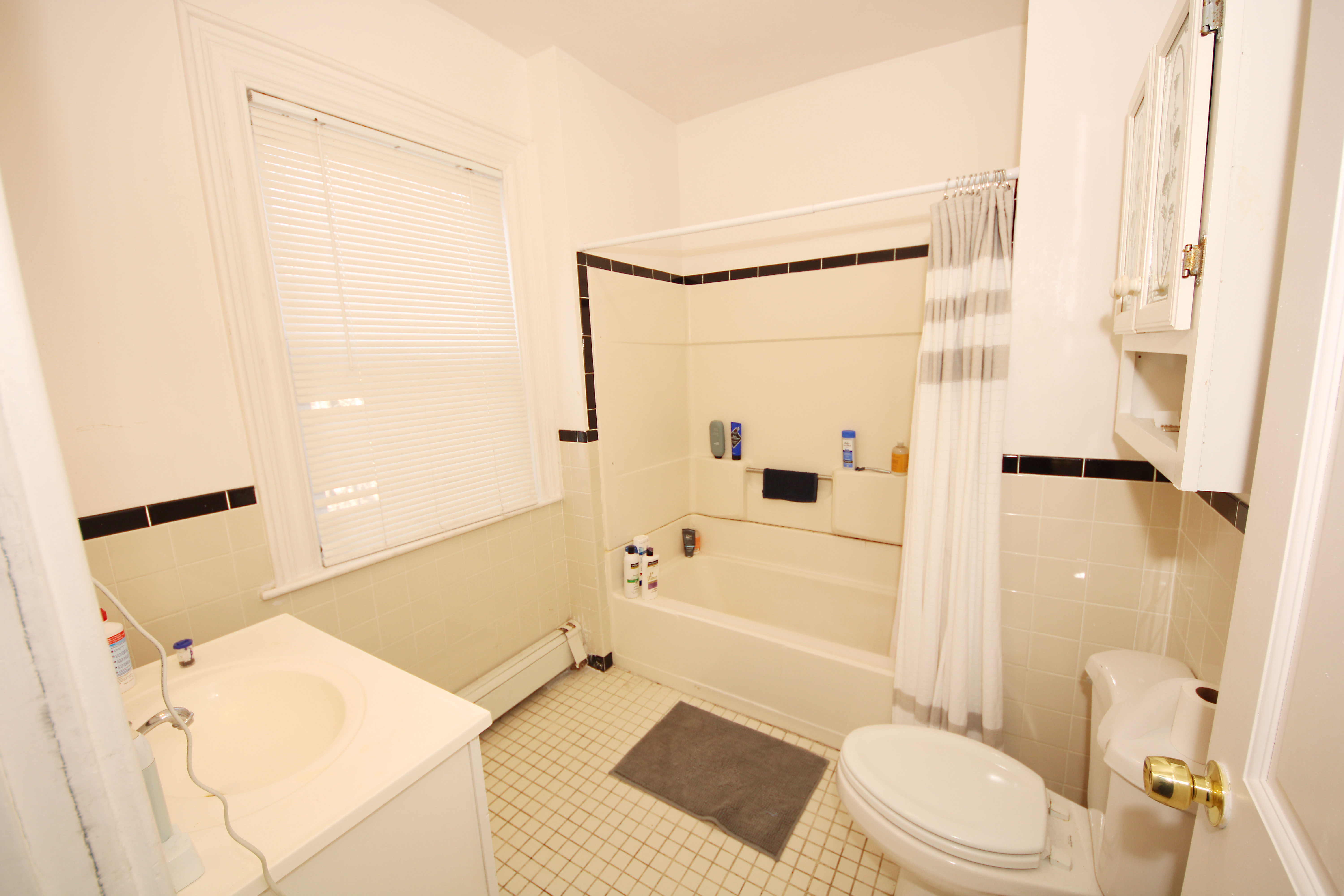 42 Gardner St, Allston