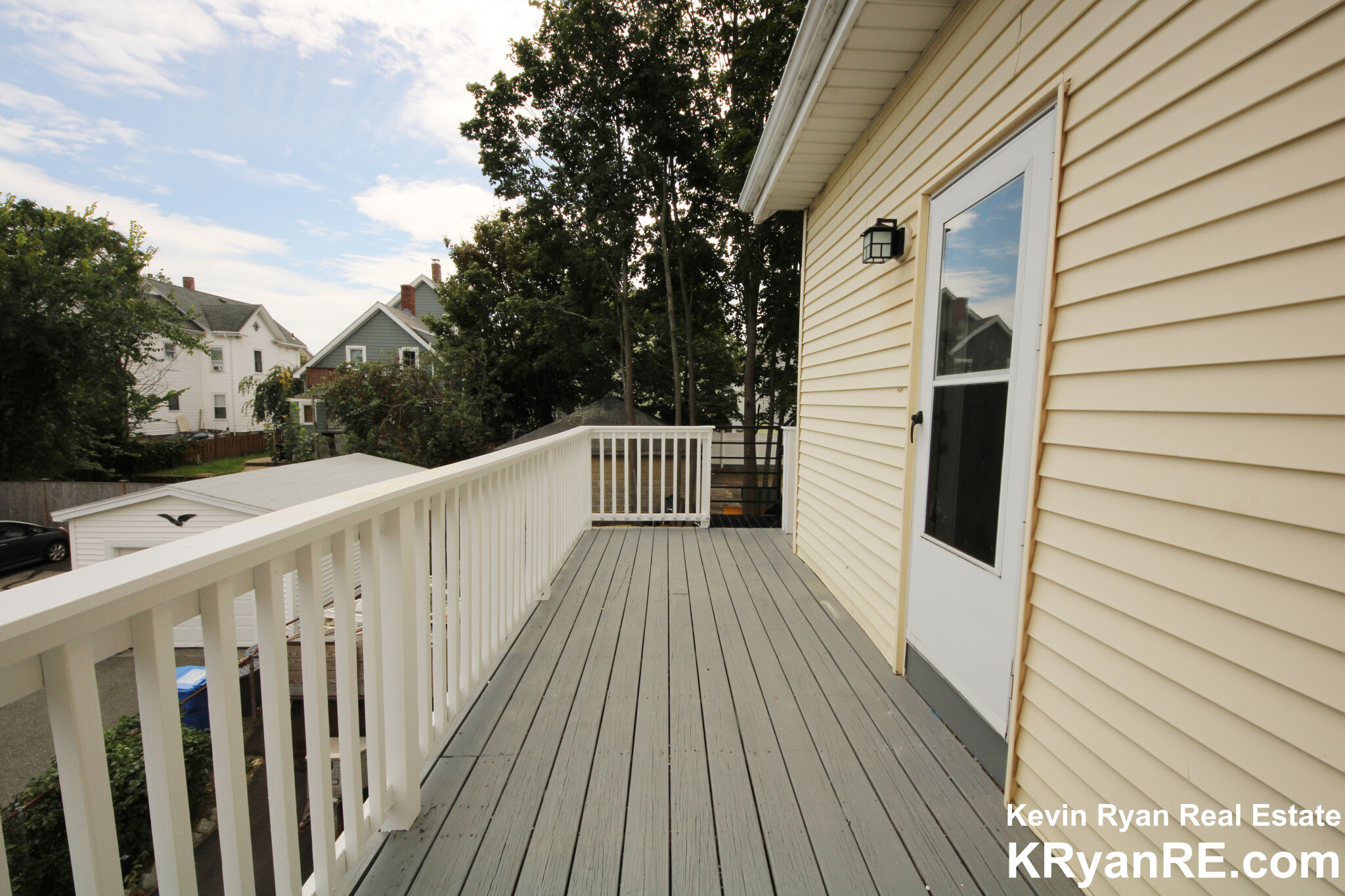 93 Cushing St, Waltham