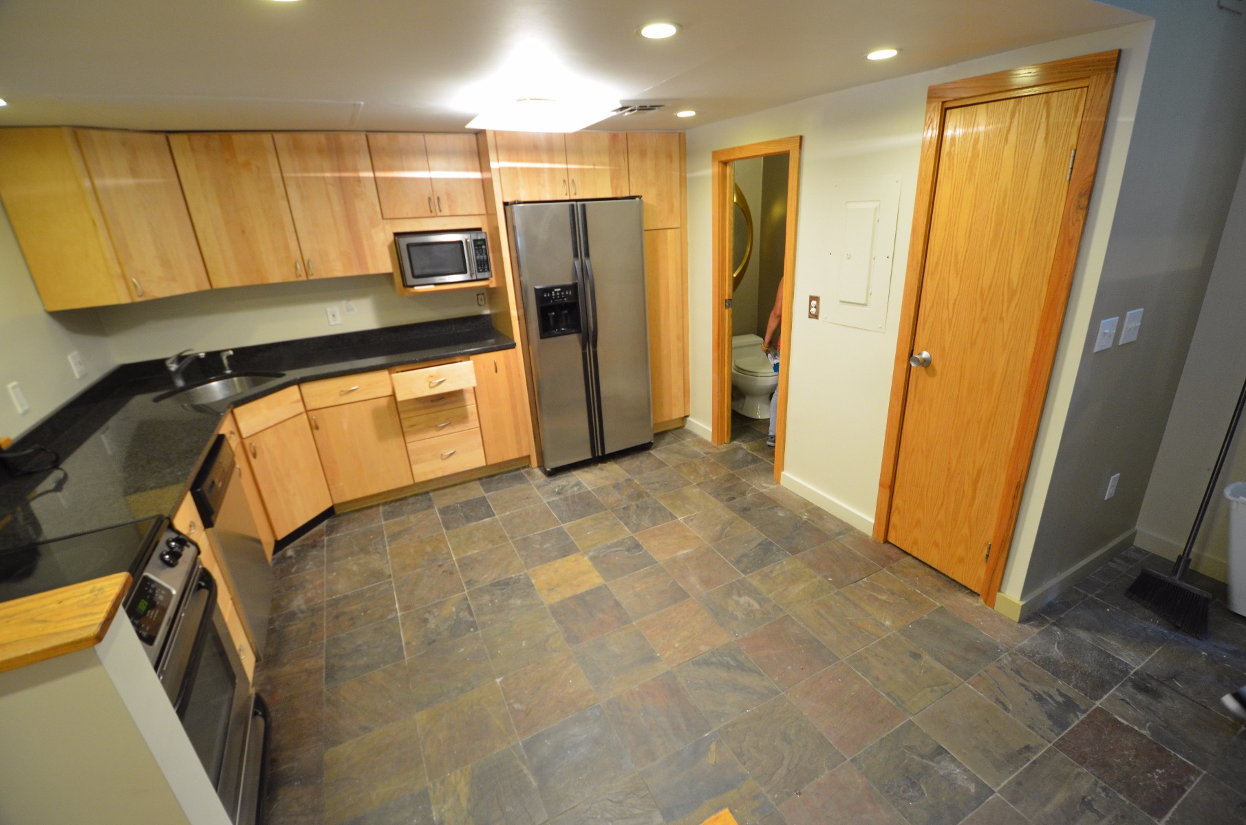 376 Commercial St, North End