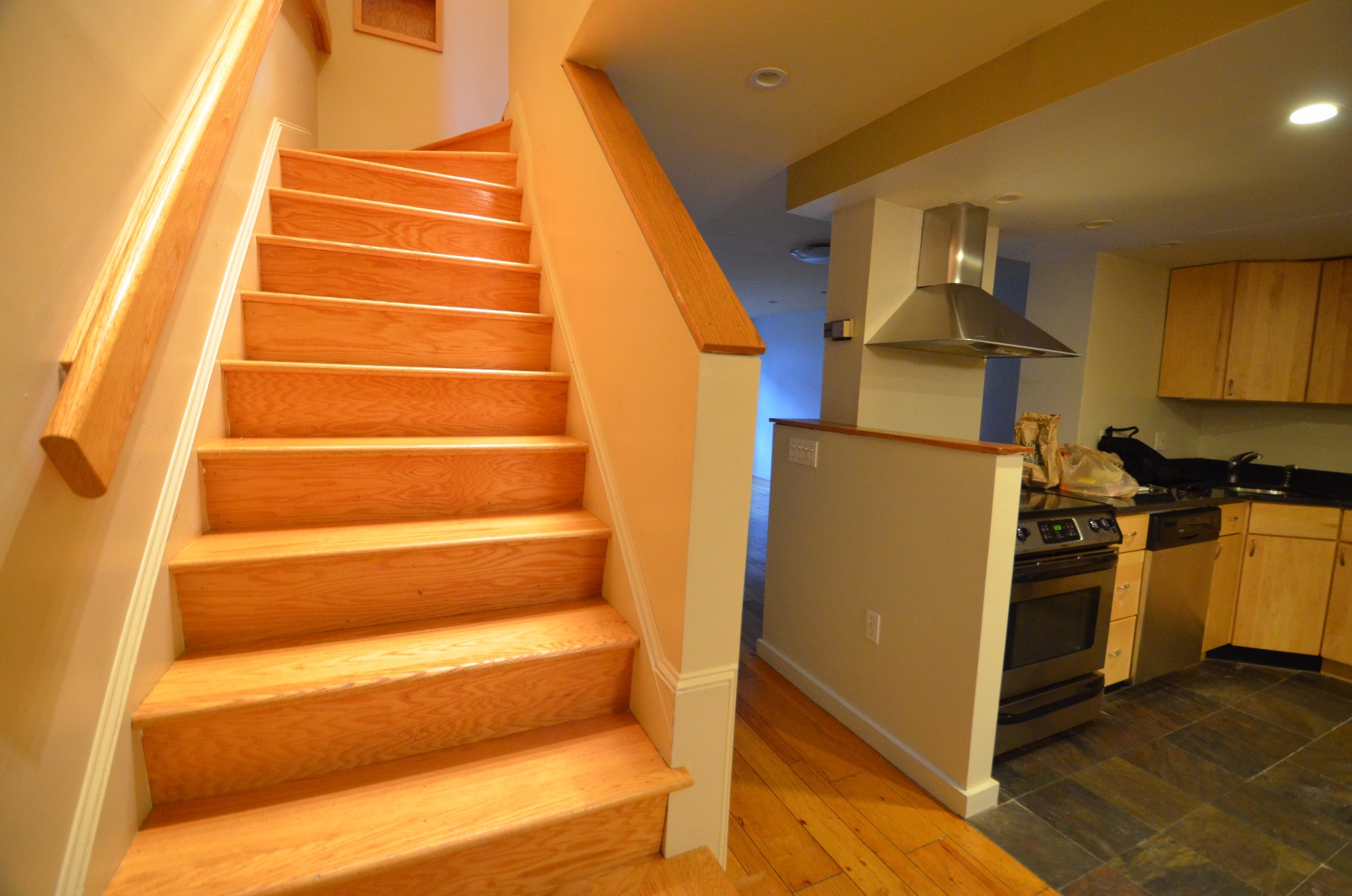 376 Commercial St, North End