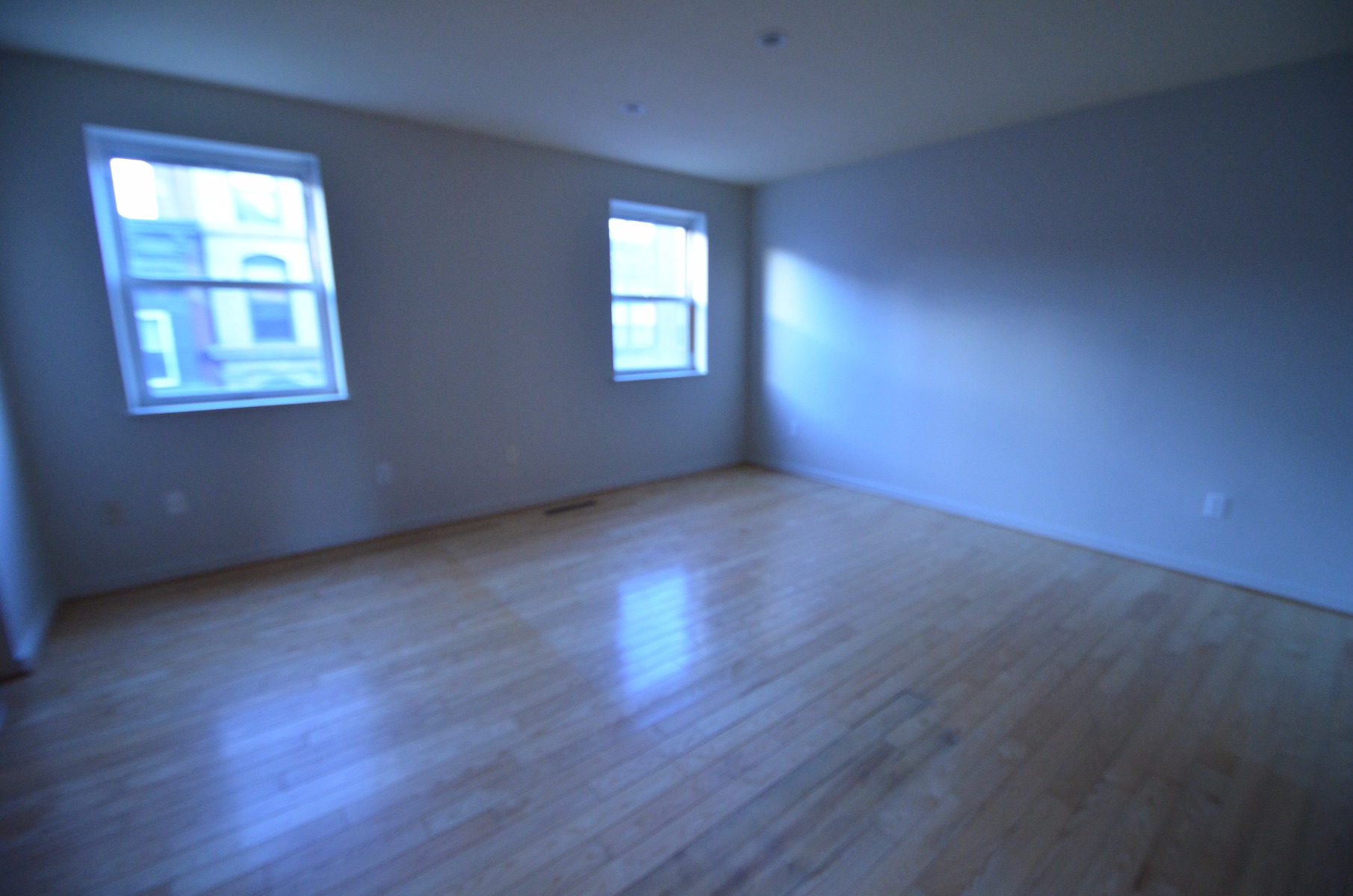 376 Commercial St, North End