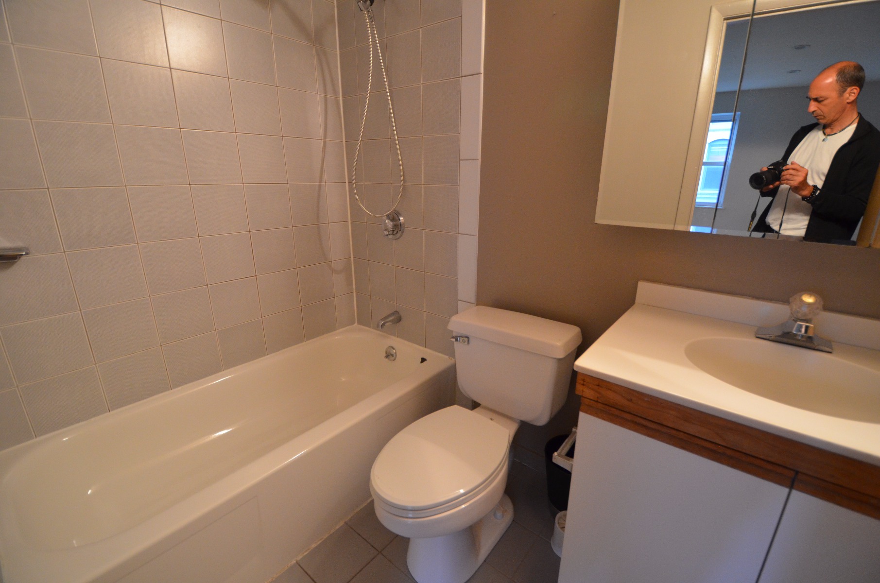 376 Commercial St, North End