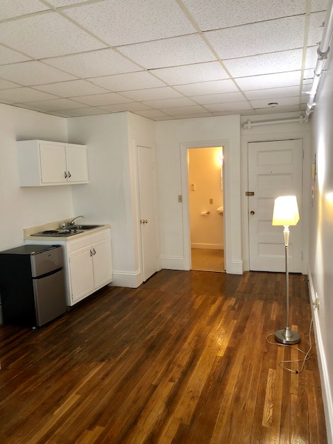 854 Beacon St, Fenway