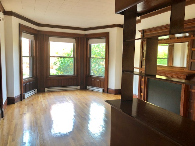 1061 Beacon St, Brookline Village