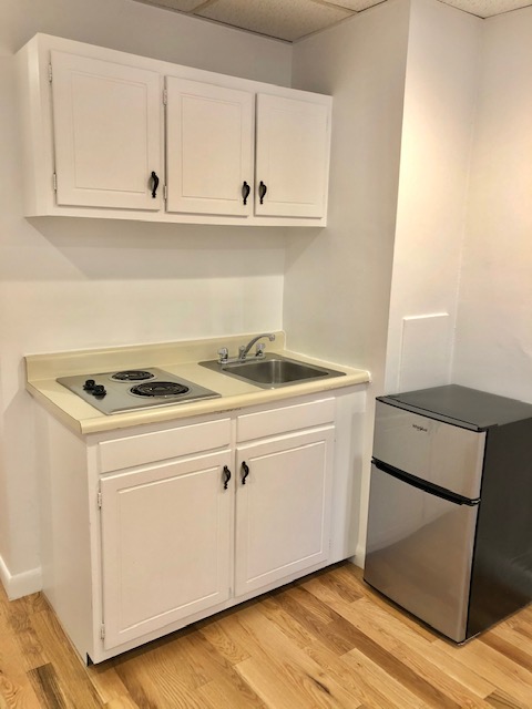 854 Beacon St, Fenway