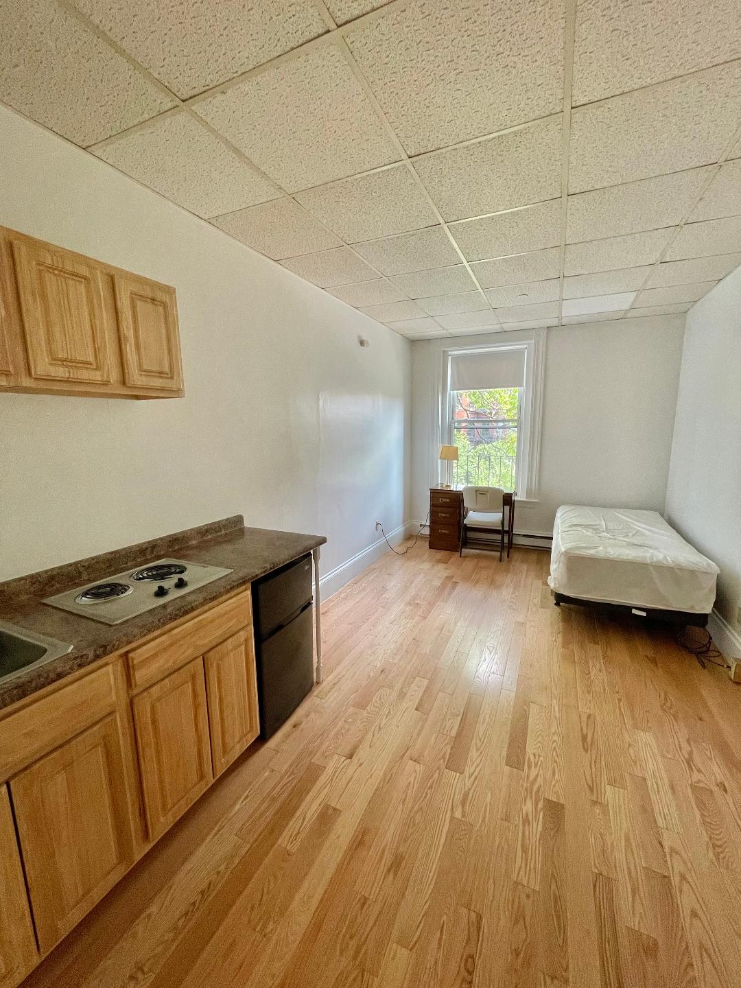 Studio, 1 Bath apartment in Boston, Kenmore for $2,095